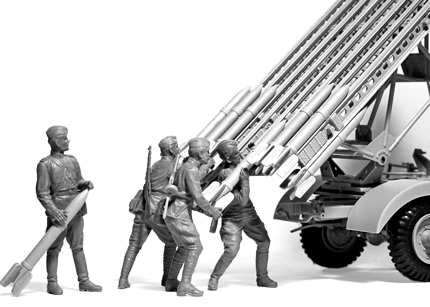 BM-13-16 on W.O.T. 8 chassis with Soviet Crew BM-13-16 on W.O.T. 8 chassis with Soviet Crew