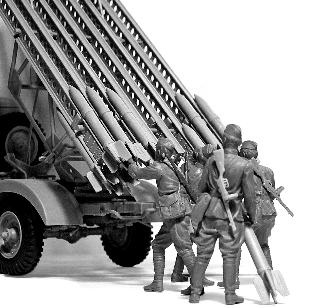 BM-13-16 on W.O.T. 8 chassis with Soviet Crew BM-13-16 on W.O.T. 8 chassis with Soviet Crew