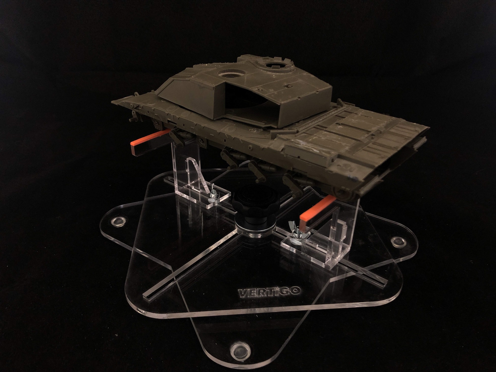 Airbrushvorrichtung III für AFV (Drehend) - Airbrush III , With Rotary Base, AFV Airbrushvorrichtung III für AFV (Drehend) - Airbrush III , With Rotary Base, AFV
