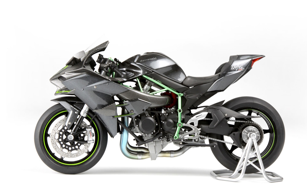 Kawasaki Ninja H2™R (Unpainted Edition)