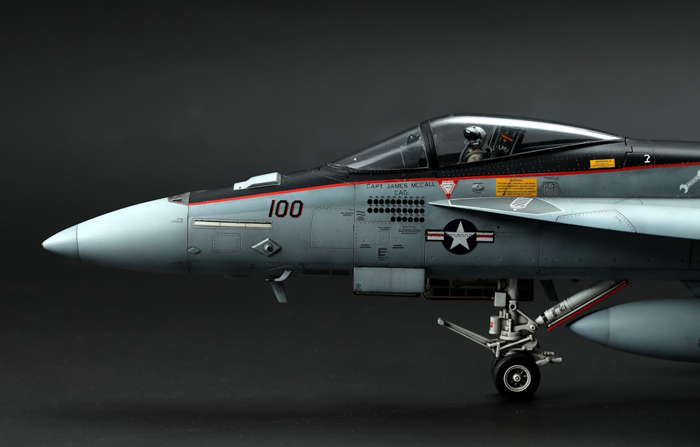 Boeing F/A-18E - Super Hornet Boeing F/A-18E - Super Hornet