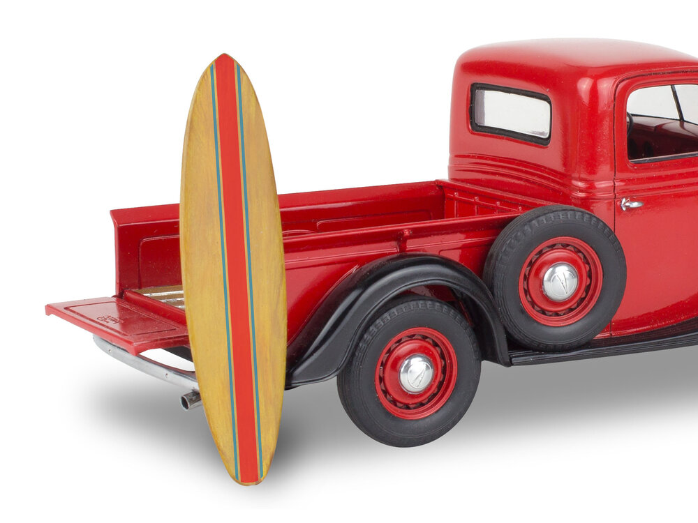 '37 Ford Pickup with Surfboard 2N1 '37 Ford Pickup with Surfboard 2N1