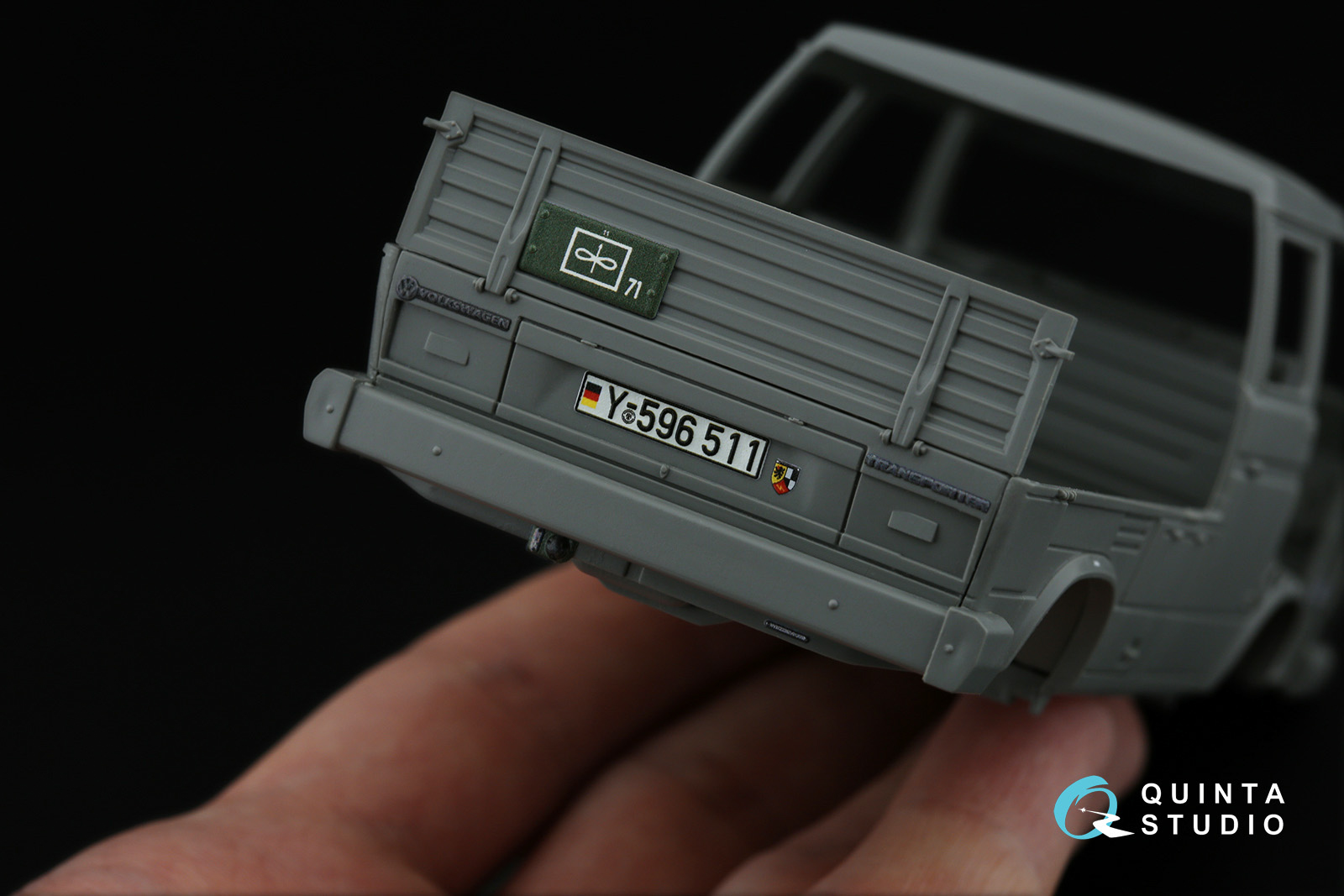 Bundeswehr VW T3 Family 3D-Printed & coloured Interior on decal paper (Takom)