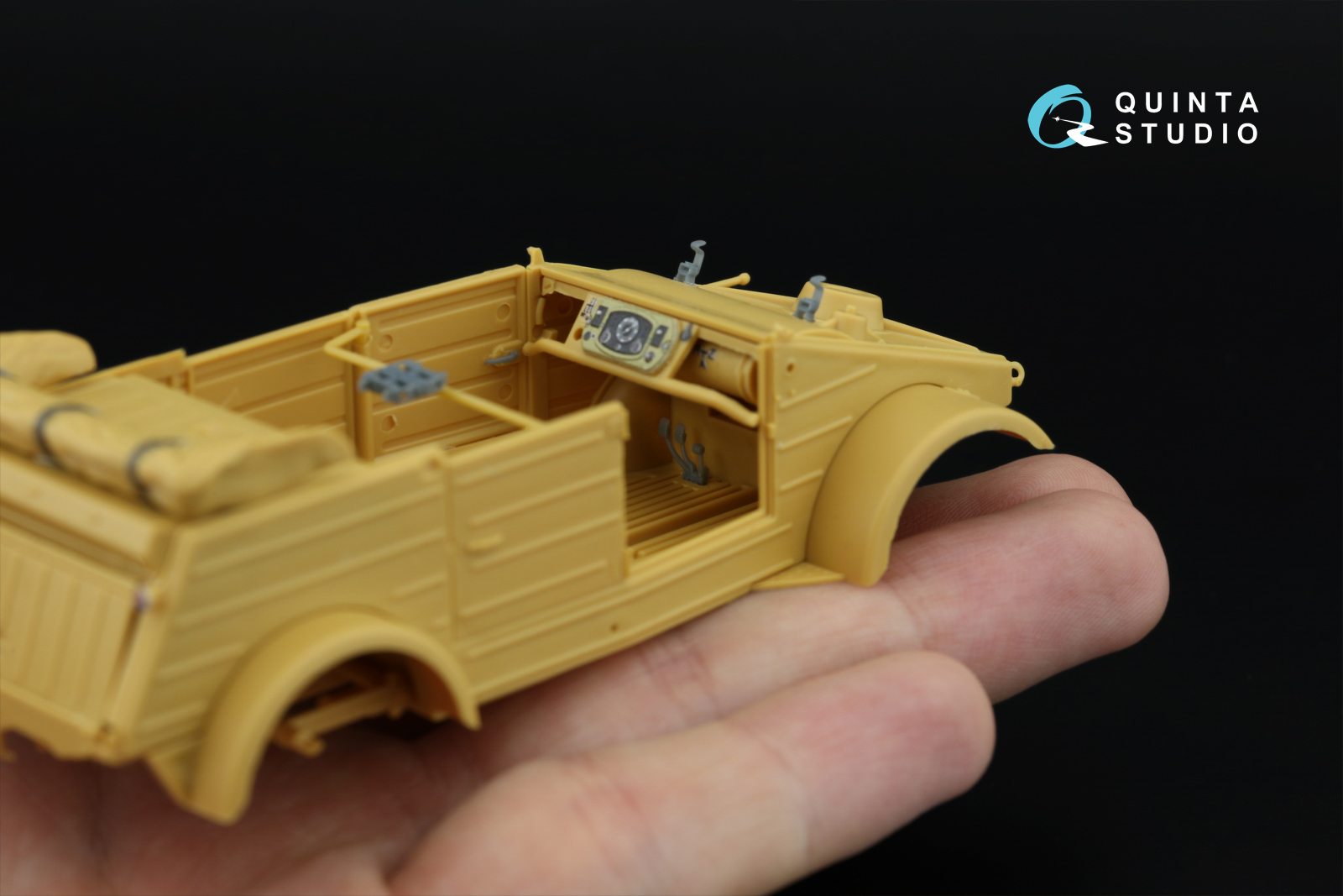 Kubelwagen Type 82 3D-Printed & coloured Interior on decal paper (Hero) (with 3D-printed resin parts)