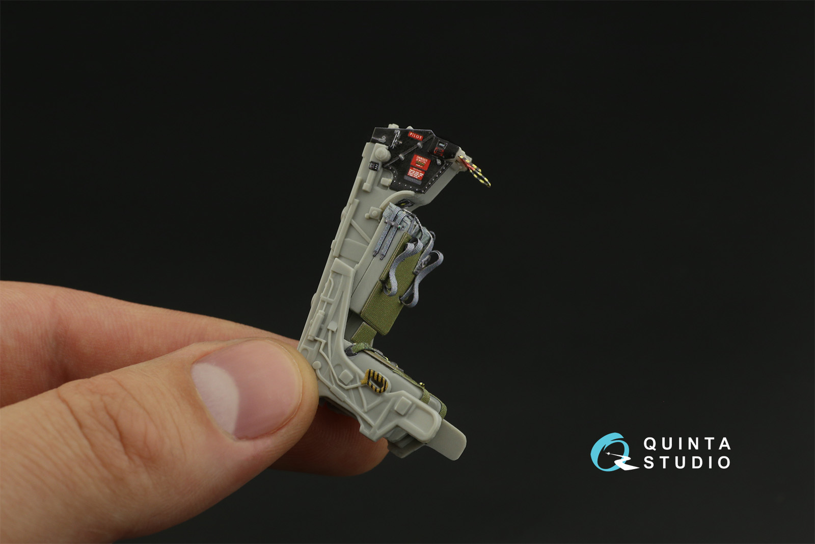 GRU-7A ejection seats  F-14A/B (2 pcs) (Trumpeter)