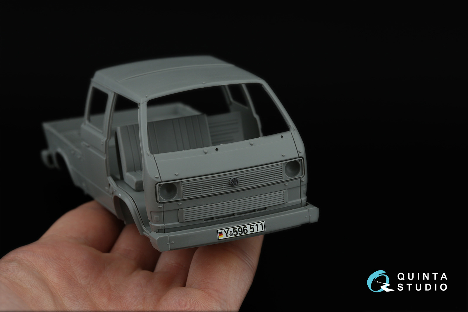 Bundeswehr VW T3 Family 3D-Printed & coloured Interior on decal paper (Takom)