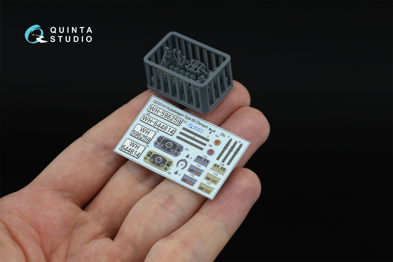 Kubelwagen Type 82 3D-Printed & coloured Interior on decal paper (Tamiya) (with 3D-printed resin parts)