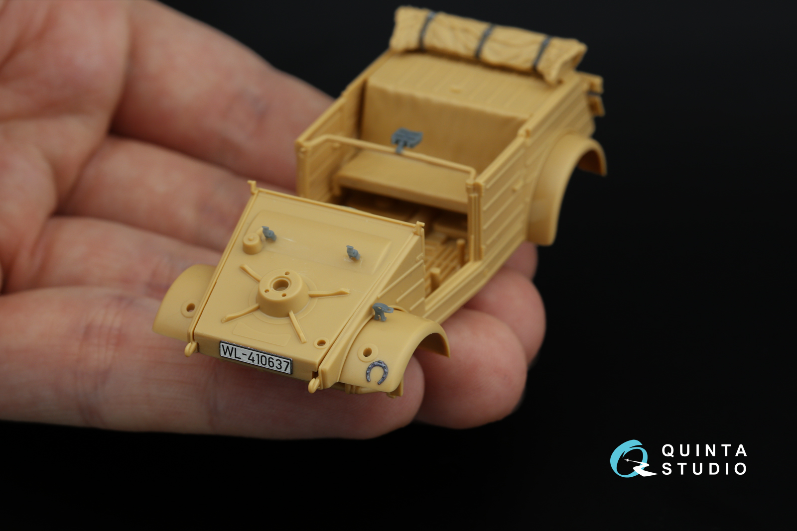 Kubelwagen Type 82 3D-Printed & coloured Interior on decal paper (Tamiya) (with 3D-printed resin parts)