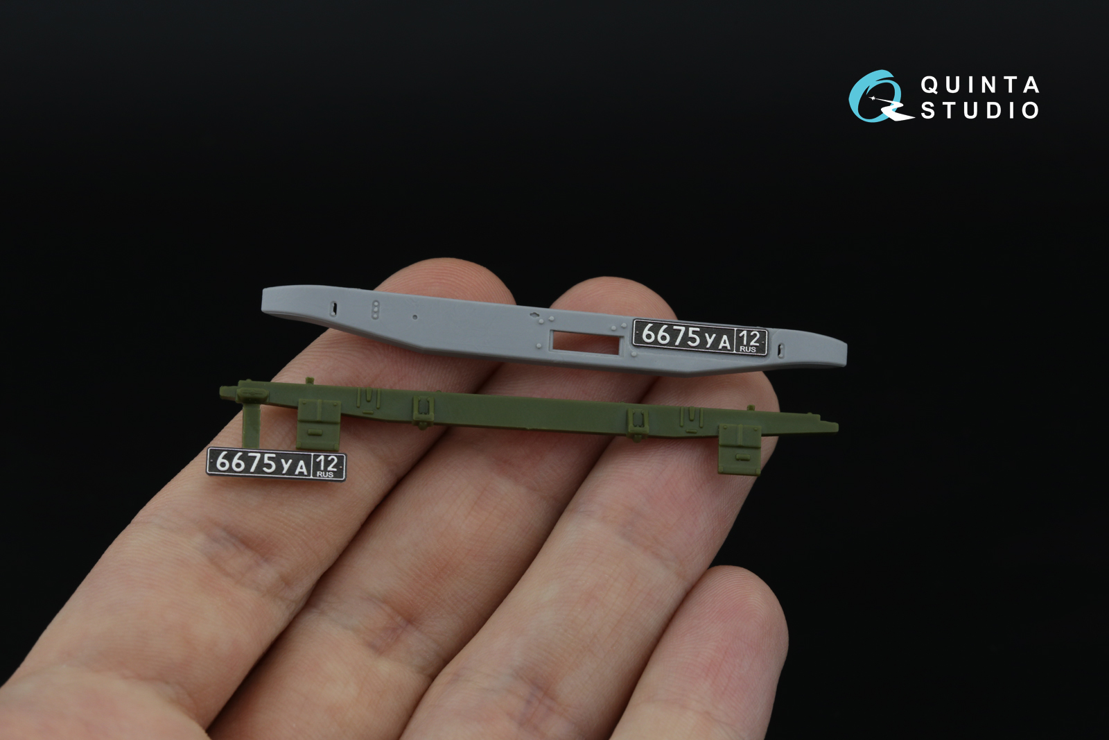 GAZ-66 3D-Printed & coloured Interior on decal paper (Zvezda)