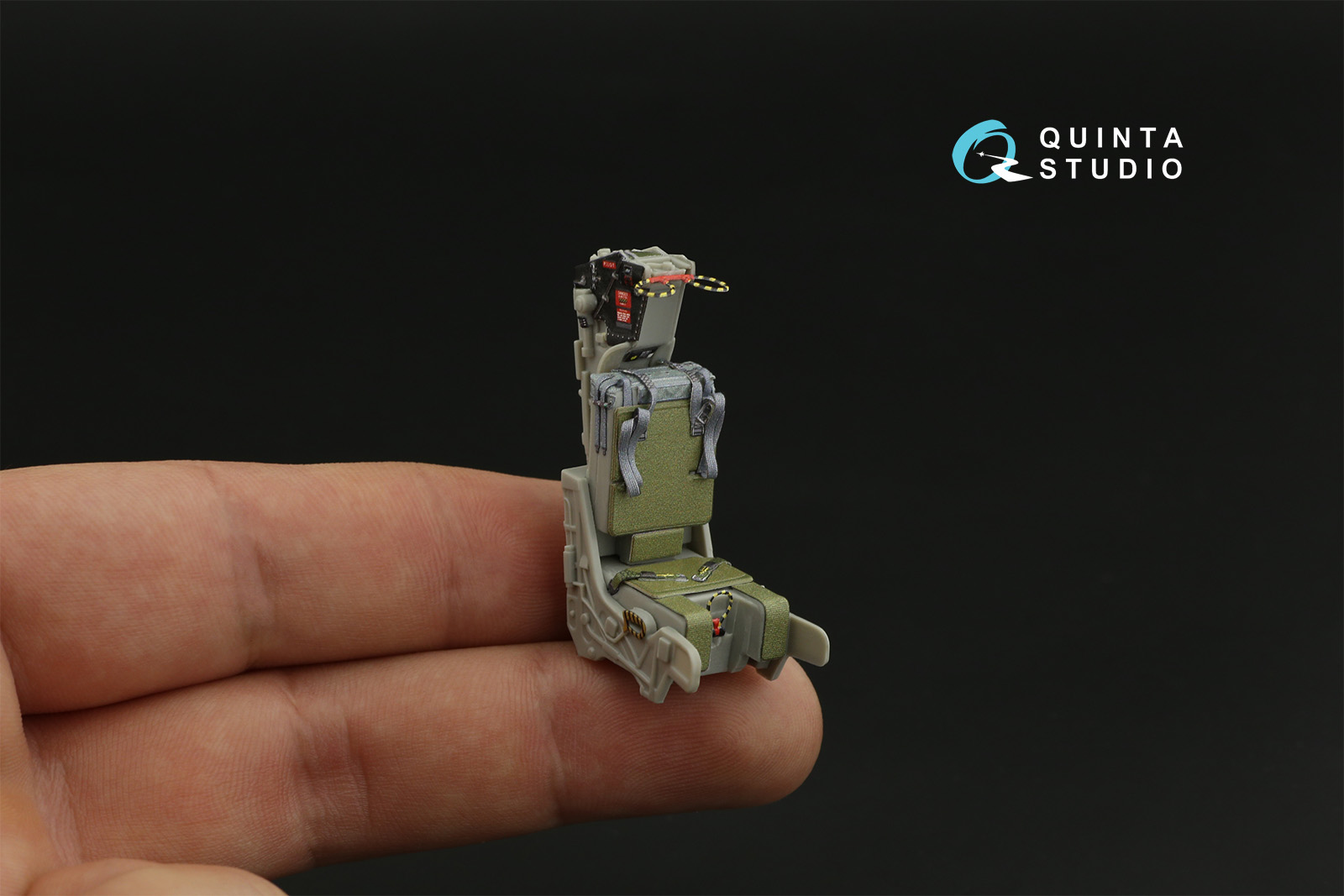 GRU-7A ejection seats  F-14A/B (2 pcs) (Trumpeter)