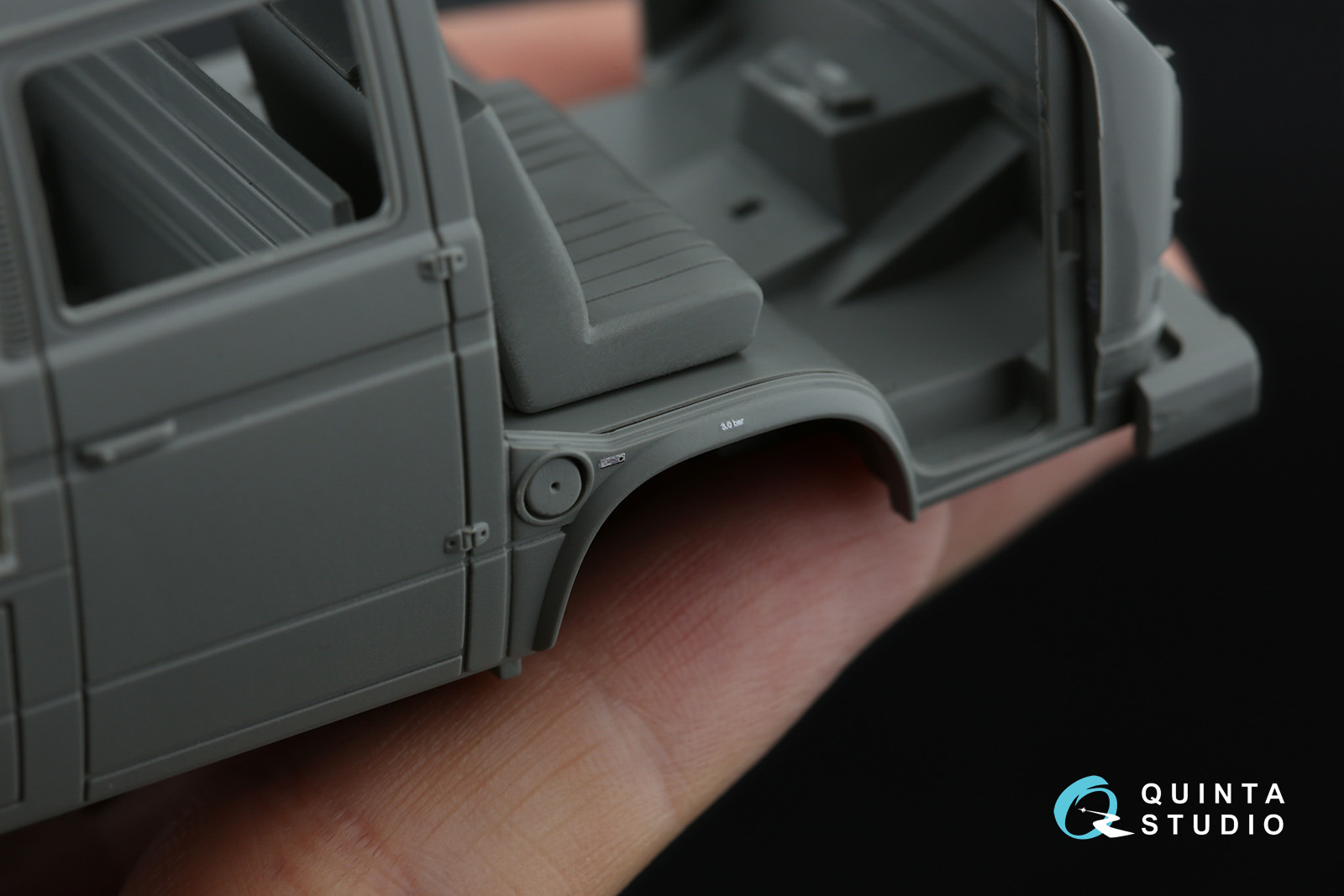 Bundeswehr VW T3 Family 3D-Printed & coloured Interior on decal paper (Takom)