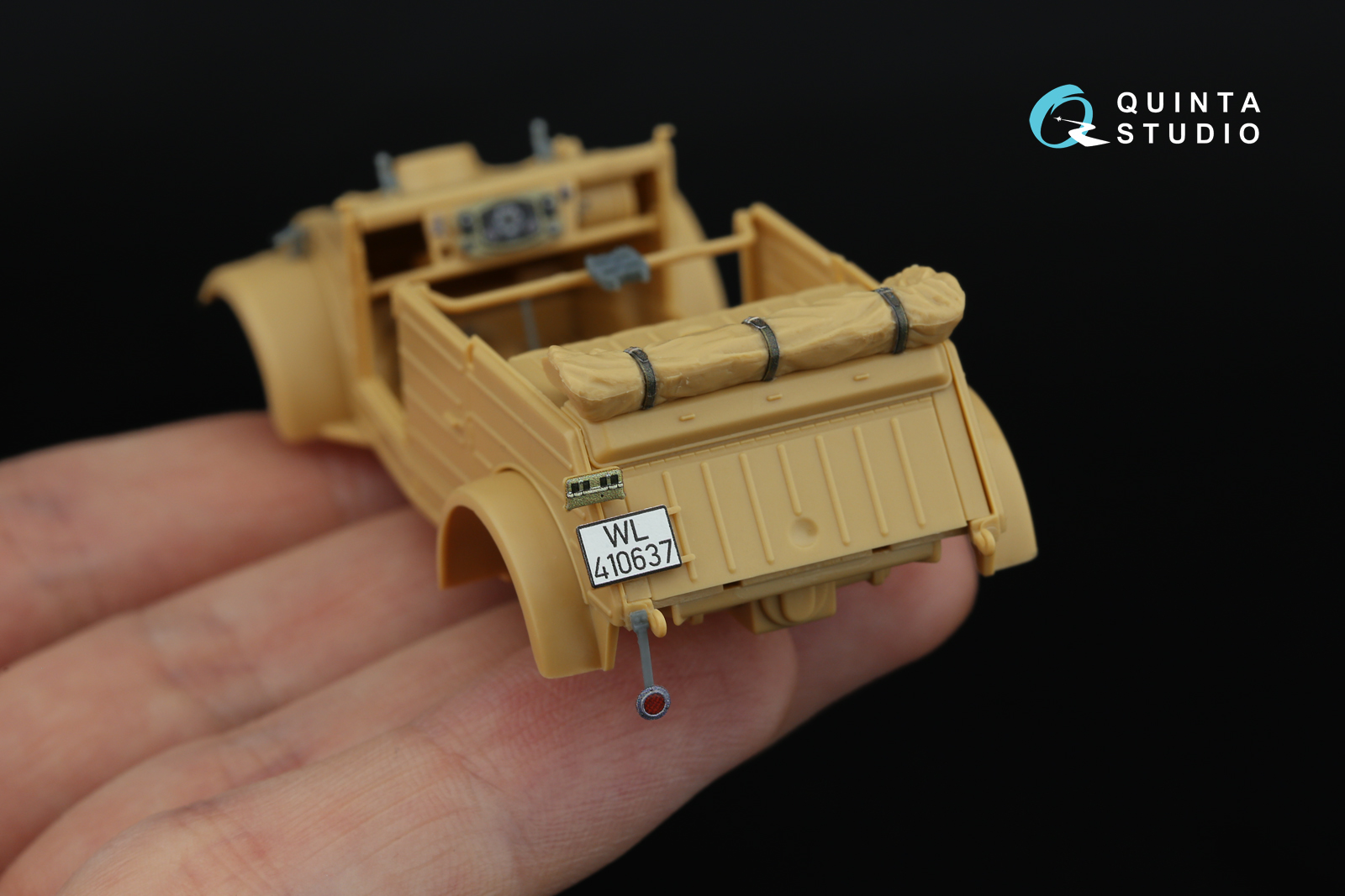 Kubelwagen Type 82 3D-Printed & coloured Interior on decal paper (Tamiya) (with 3D-printed resin parts)